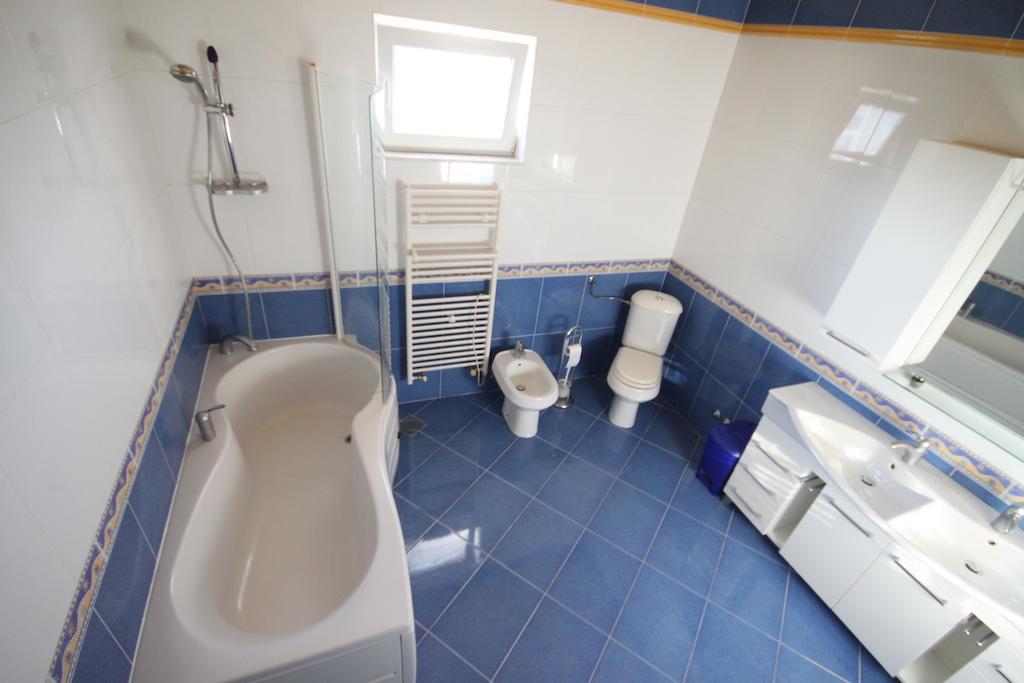 Holiday House Veli Vrh Pula Bilik gambar